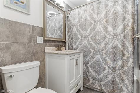 325 E 326th Street Willowick OH 44095