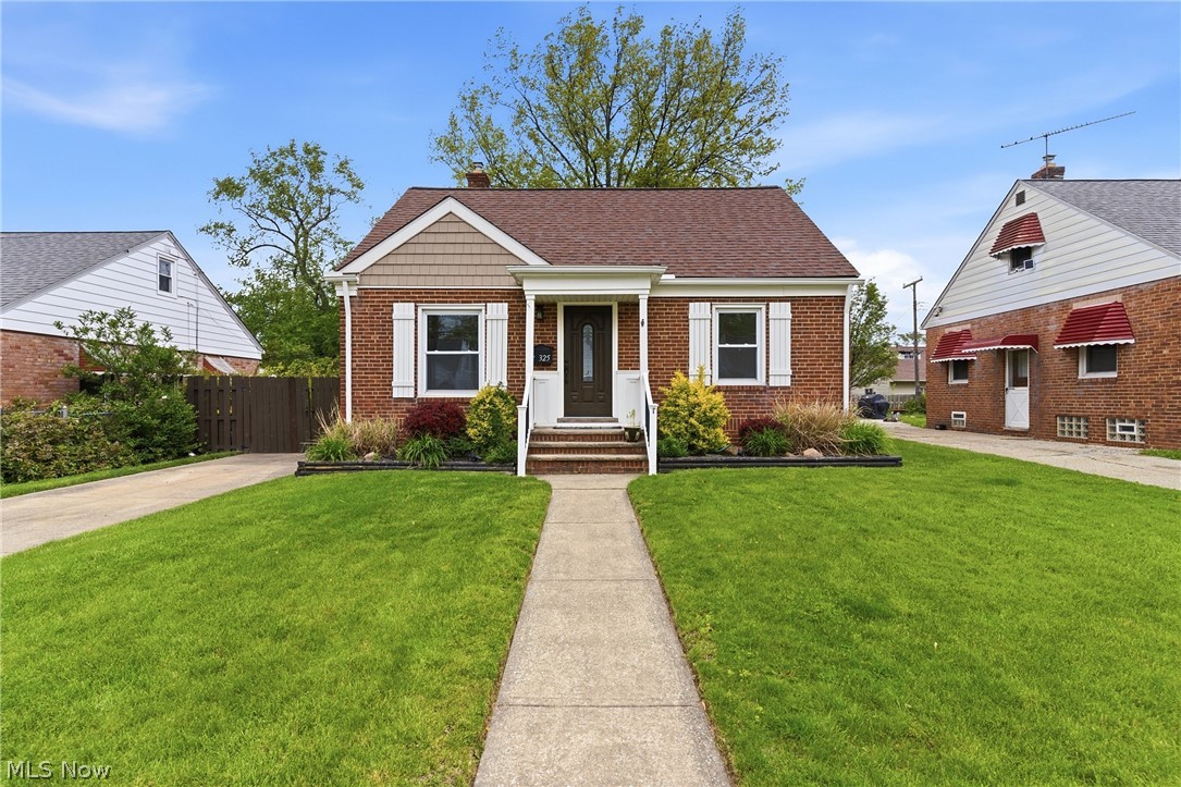 325 E 326th Street Willowick OH 44095