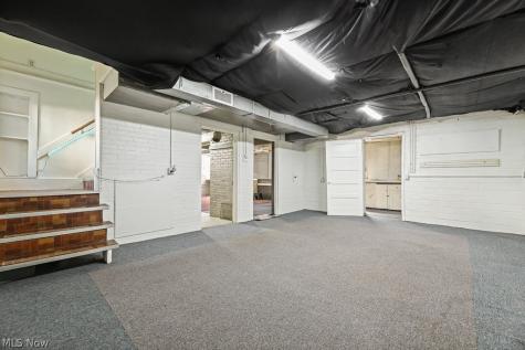 231 E Milton Street Alliance OH 44601