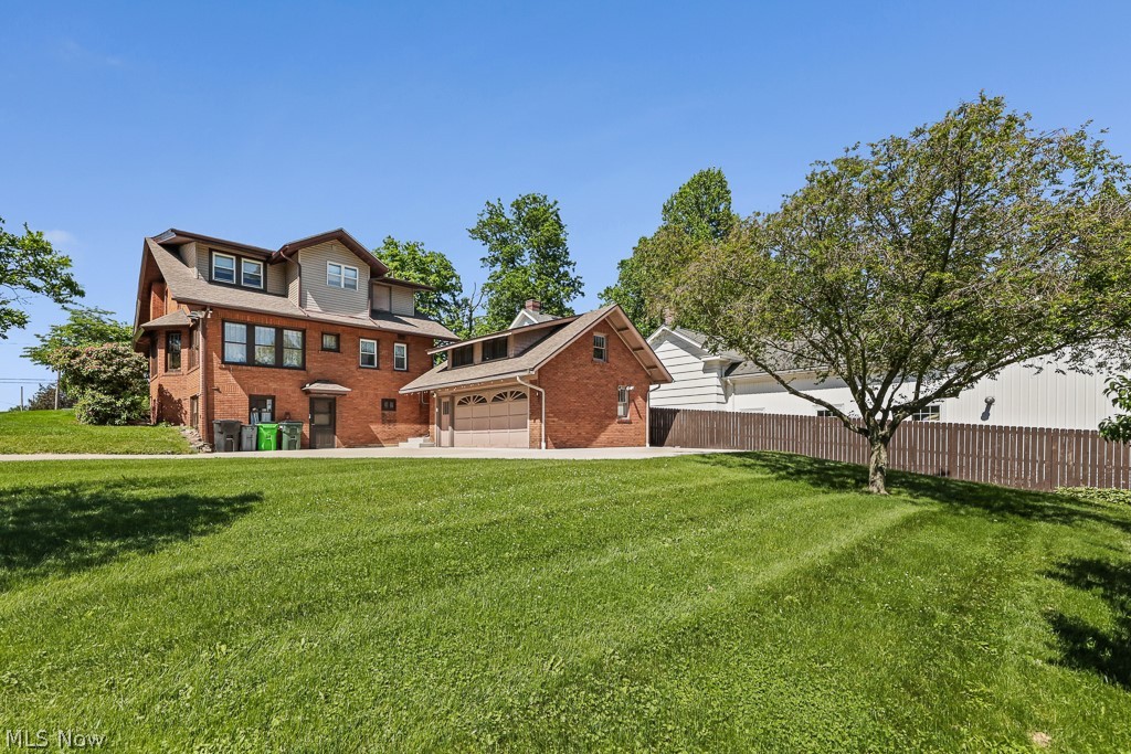 231 E Milton Street Alliance OH 44601