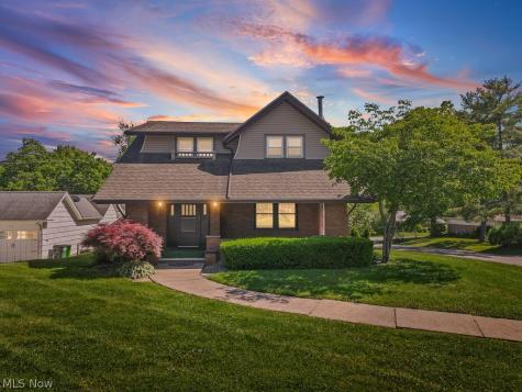 231 E Milton Street Alliance OH 44601
