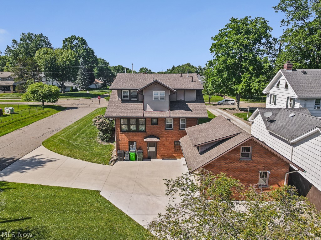 231 E Milton Street Alliance OH 44601