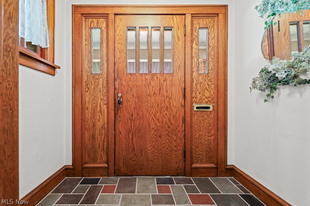 231 E Milton Street Alliance OH 44601