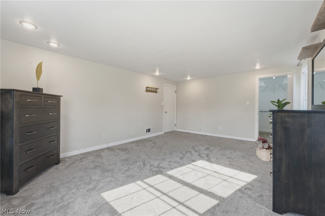 1031 3rd Street NE Massillon OH 44646