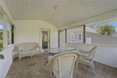 1031 3rd Street NE Massillon OH 44646