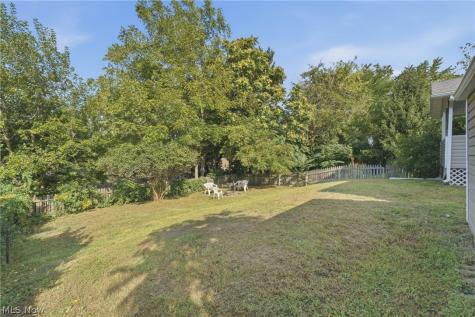 1031 3rd Street NE Massillon OH 44646