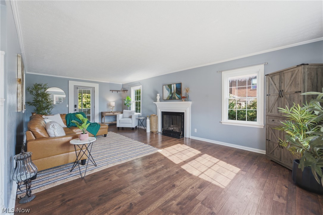1031 3rd Street NE Massillon OH 44646