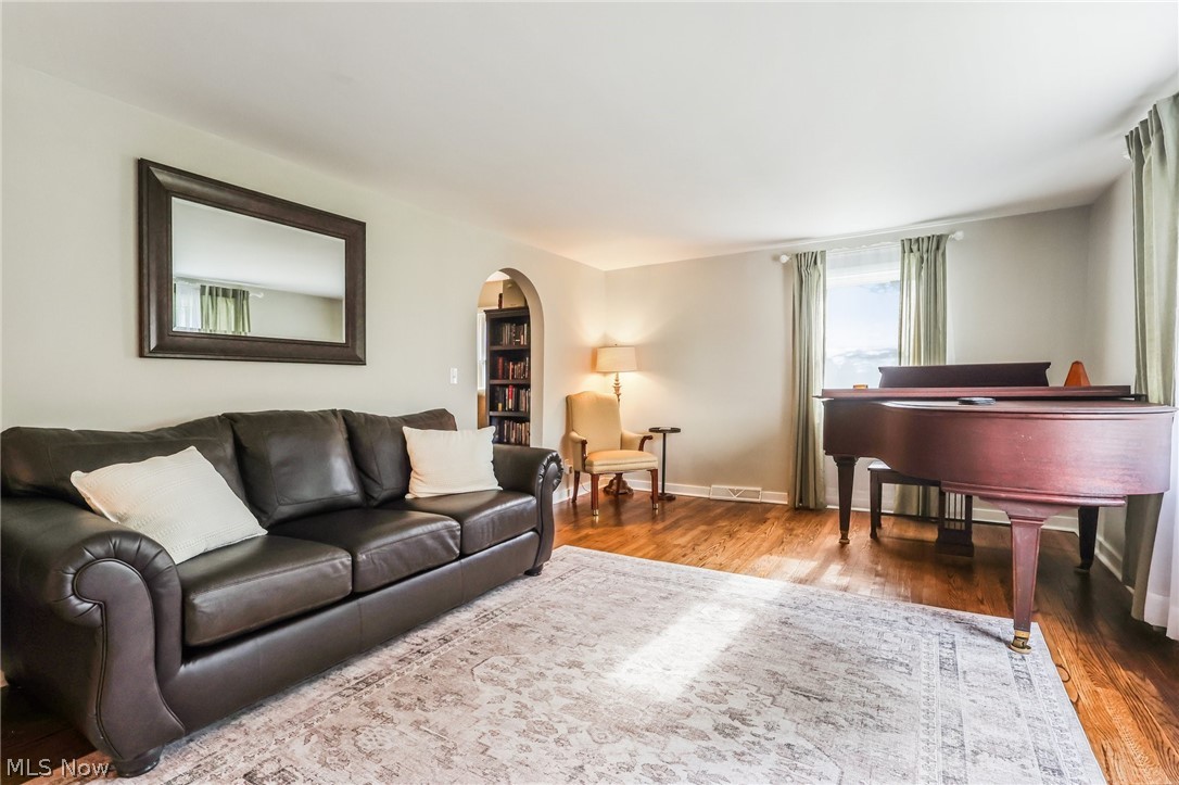11110 Lair Road NE Alliance OH 44601