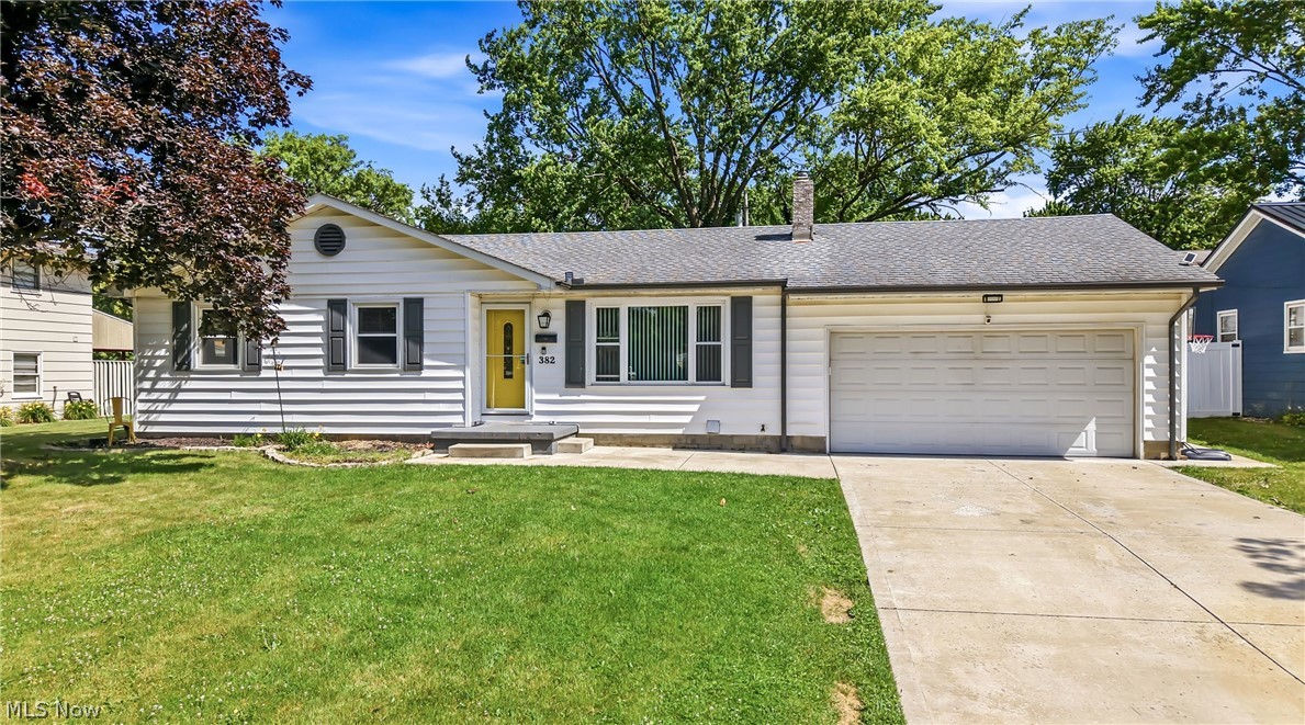 382 Ridgefield Avenue Youngstown OH 44512