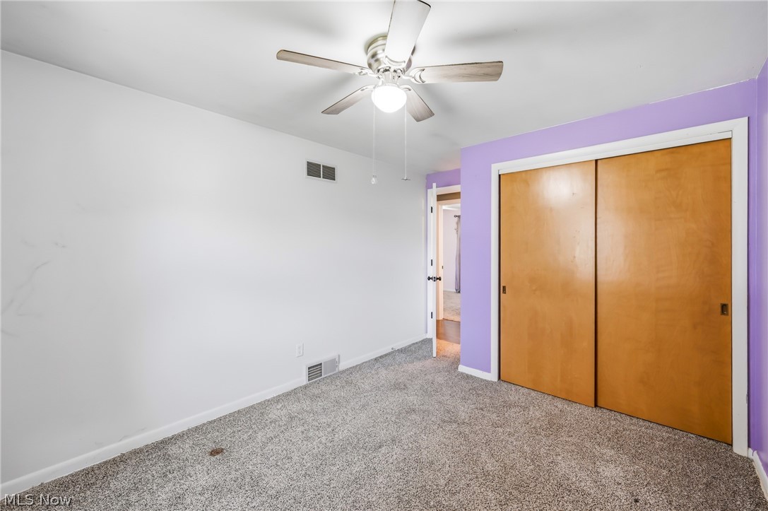 382 Ridgefield Avenue Youngstown OH 44512