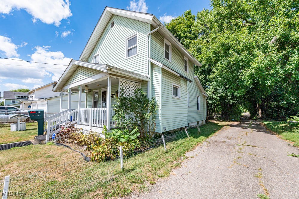 2211 17th Street NE Canton OH 44705
