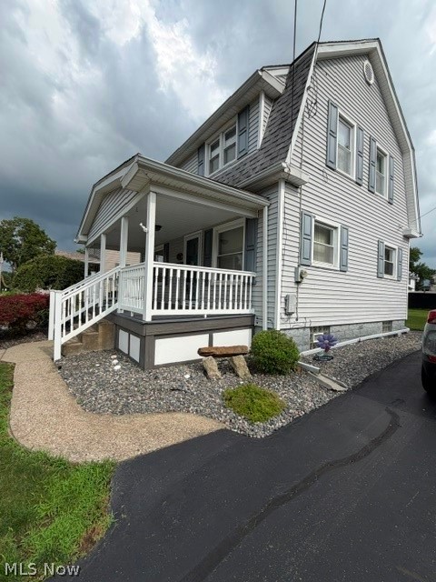 47 W Water Street Hubbard OH 44425