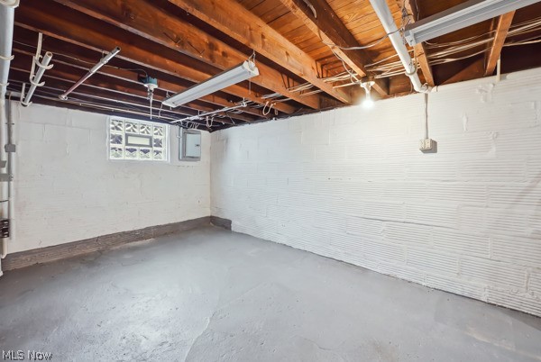 47 W Water Street Hubbard OH 44425