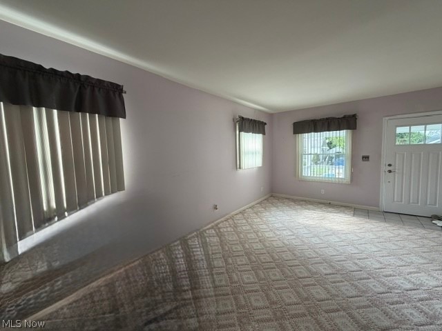 47 W Water Street Hubbard OH 44425