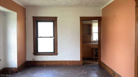 417 Cleveland Road Cleveland OH 44108