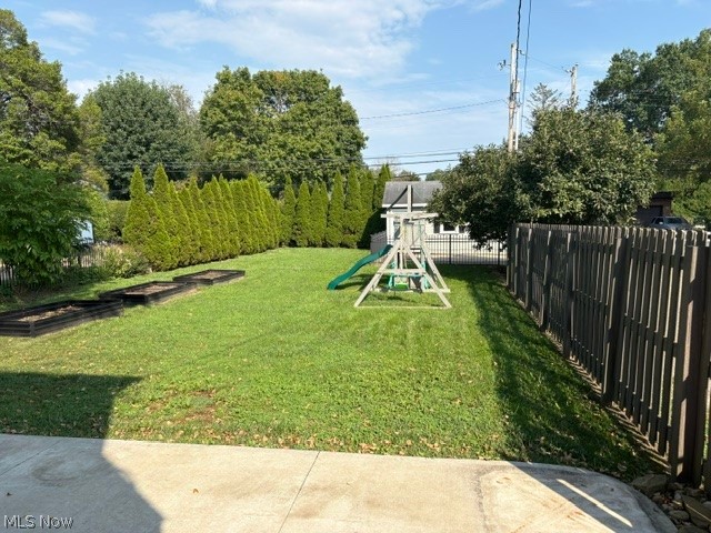 925 4th Street NW New Philadelphia OH 44663