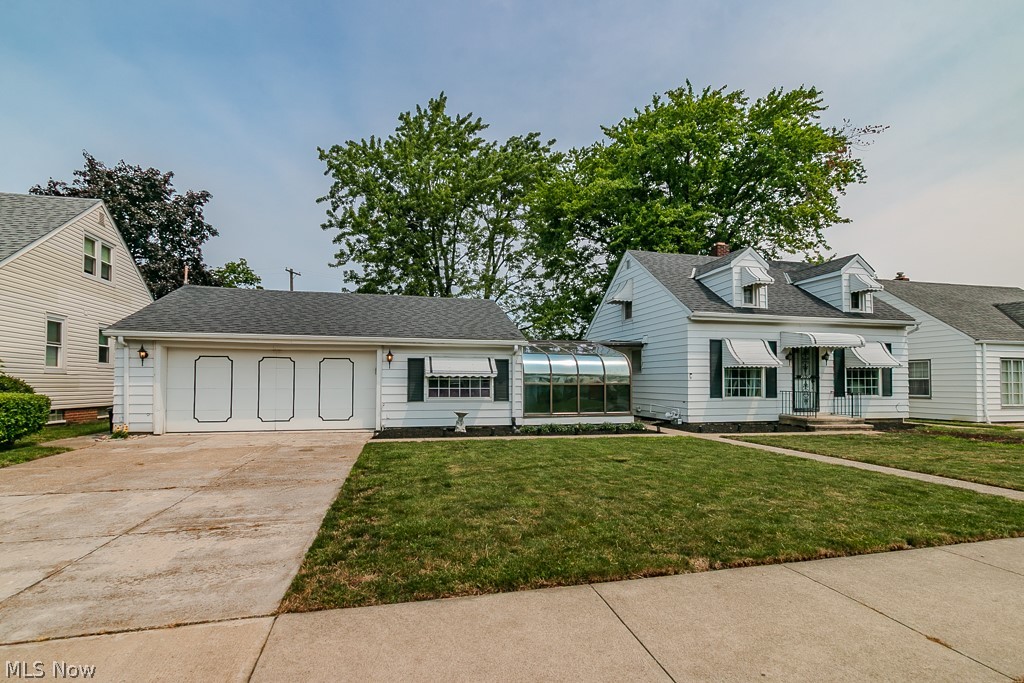 29127 Forestgrove Road Willowick OH 44095