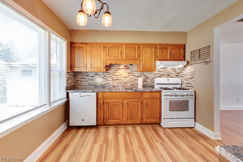 349 Stanford Street Akron OH 44314