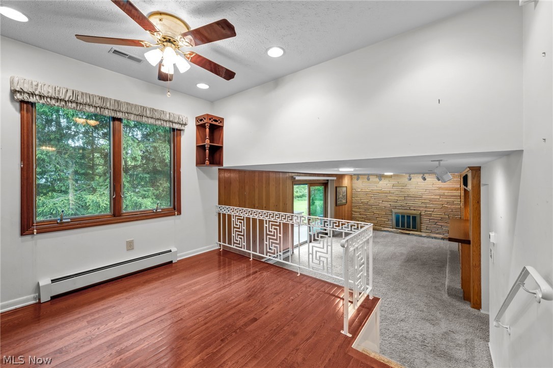 16385 Glendale Avenue Strongsville OH 44136