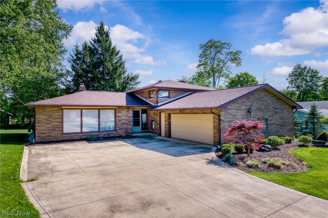 16385 Glendale Avenue Strongsville OH 44136