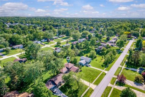 16385 Glendale Avenue Strongsville OH 44136