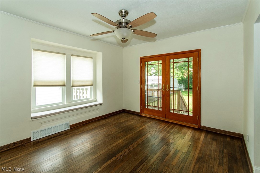 2300 Lakeview Avenue Rocky River OH 44116