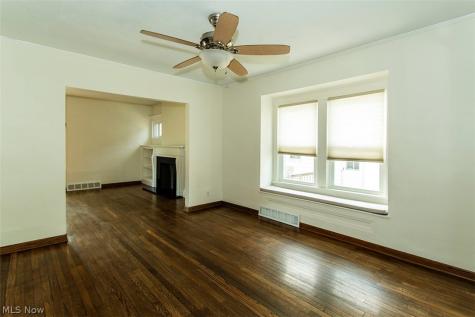 2300 Lakeview Avenue Rocky River OH 44116