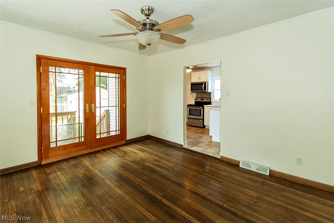 2300 Lakeview Avenue Rocky River OH 44116