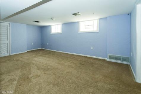 2300 Lakeview Avenue Rocky River OH 44116