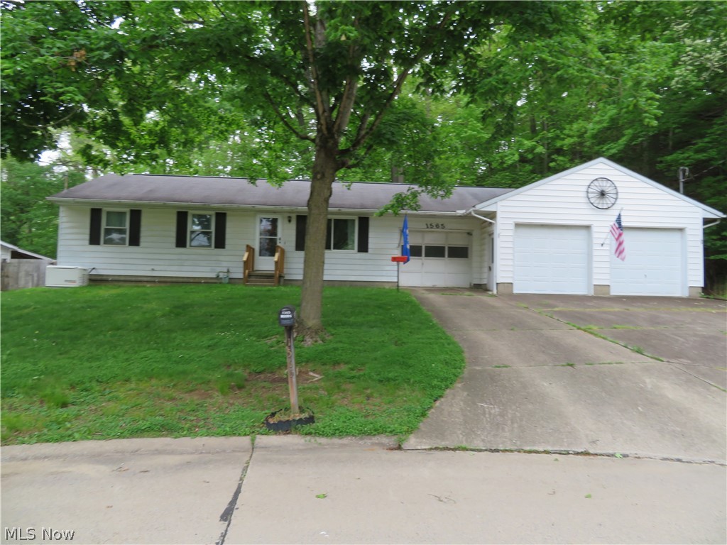 1565 Woodcrest Drive Wooster OH 44691
