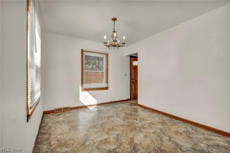 2721 Maitland Avenue Cuyahoga Falls OH 44223