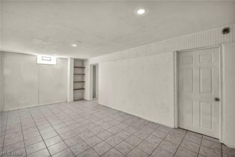 2721 Maitland Avenue Cuyahoga Falls OH 44223
