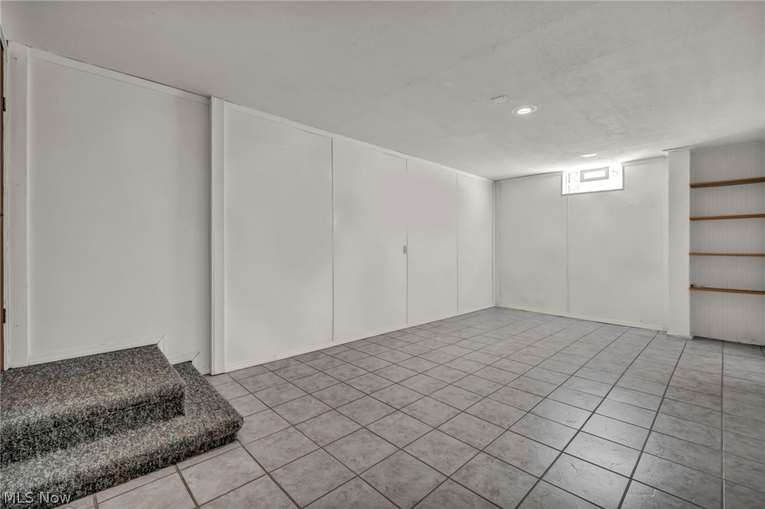 2721 Maitland Avenue Cuyahoga Falls OH 44223