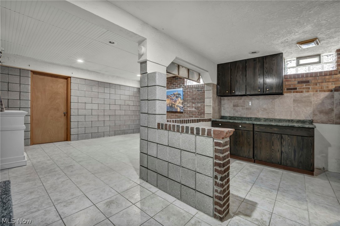2721 Maitland Avenue Cuyahoga Falls OH 44223