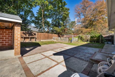 2721 Maitland Avenue Cuyahoga Falls OH 44223