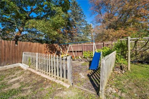2721 Maitland Avenue Cuyahoga Falls OH 44223