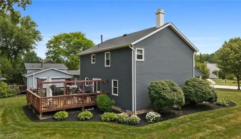 9585 Brayes Manor Drive Mentor OH 44060