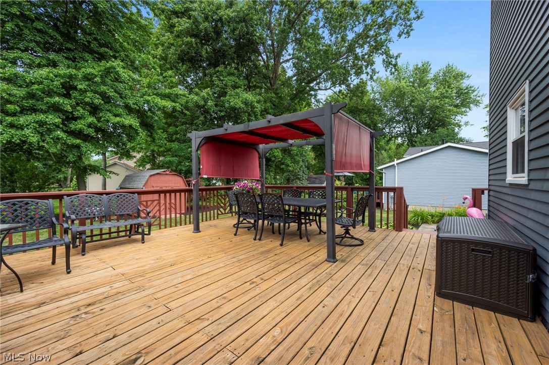 9585 Brayes Manor Drive Mentor OH 44060