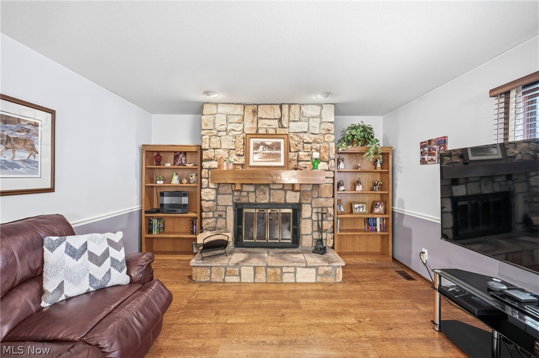 9585 Brayes Manor Drive Mentor OH 44060