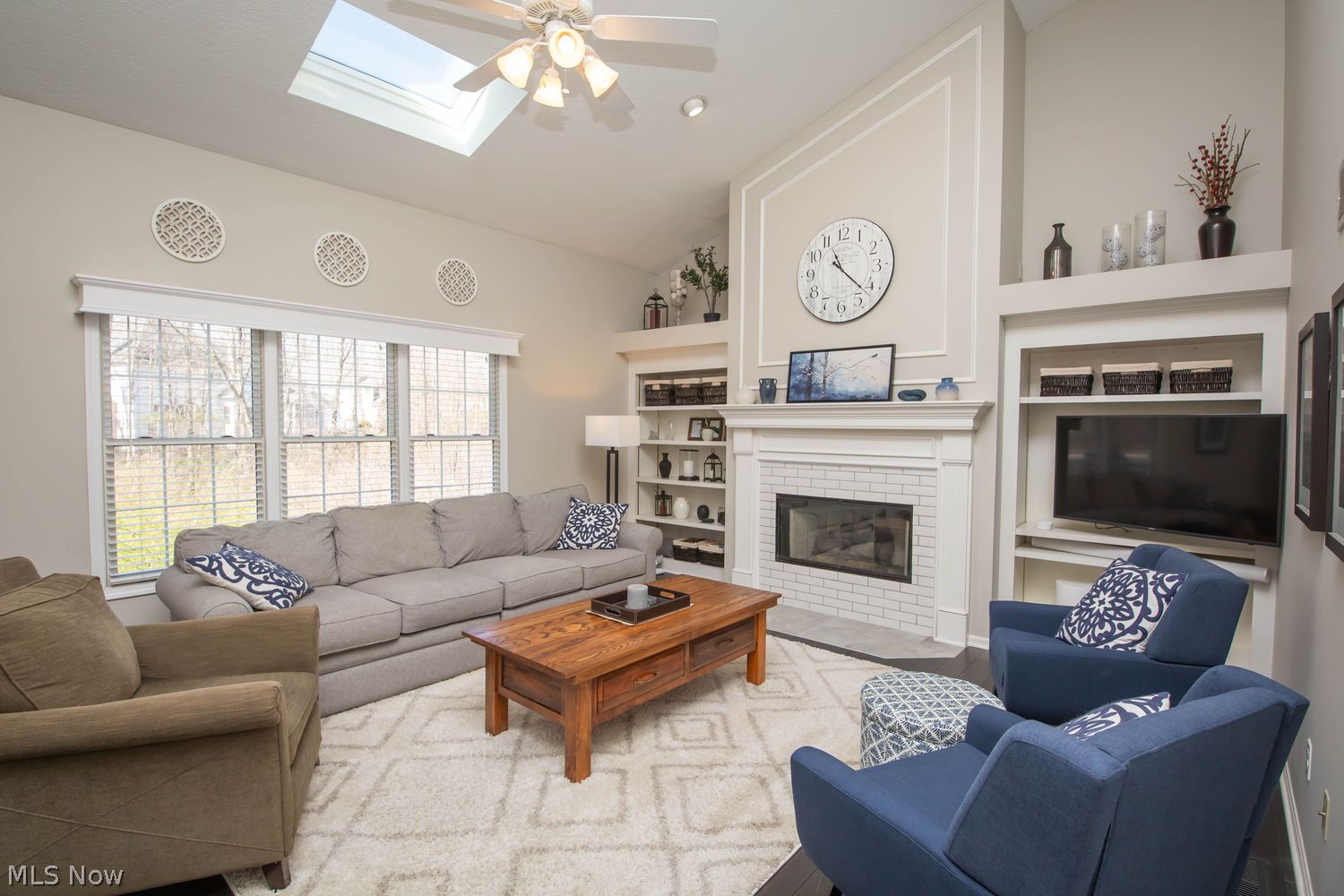 715 Lake Trail Aurora OH 44202