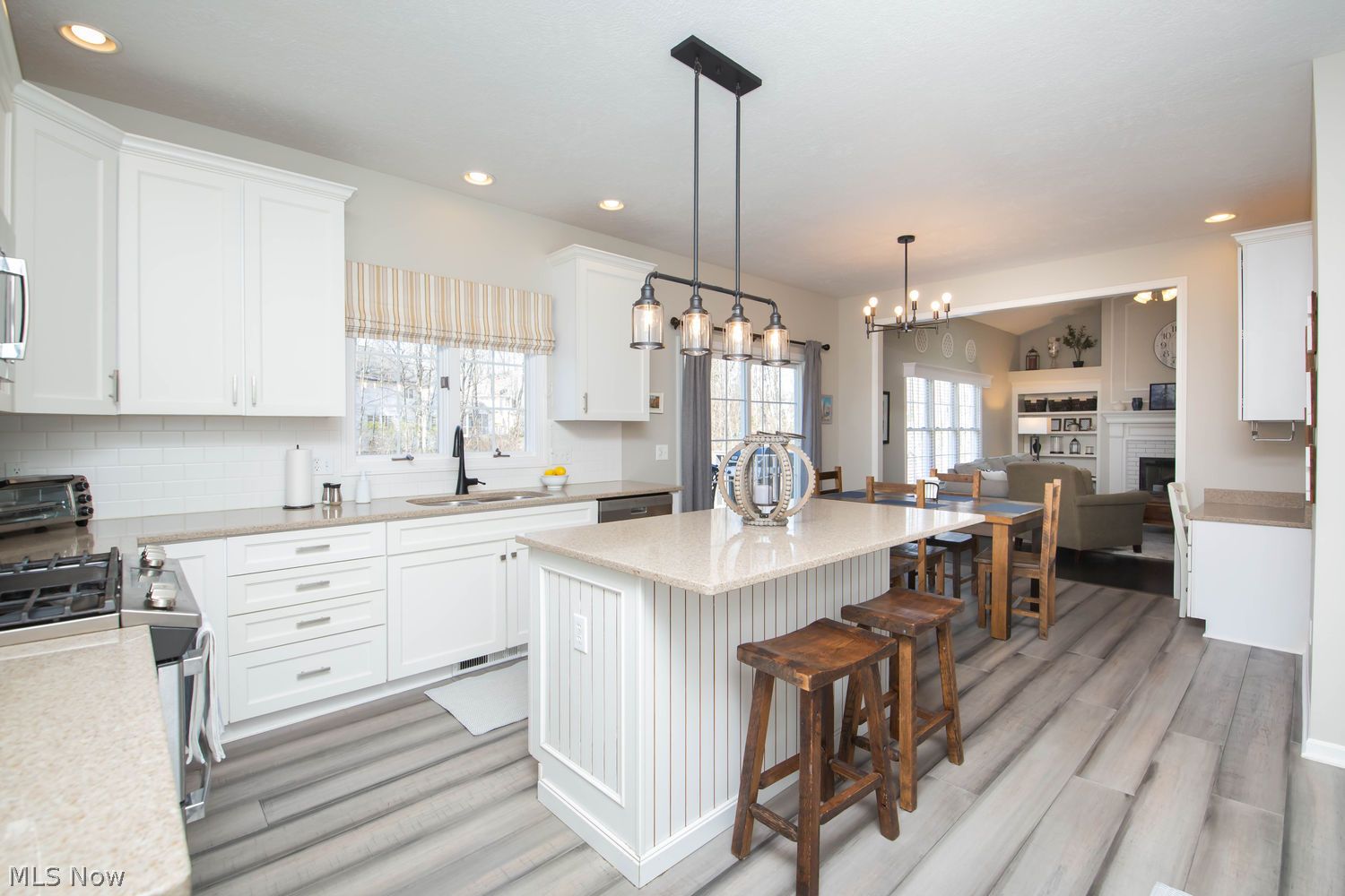 715 Lake Trail Aurora OH 44202