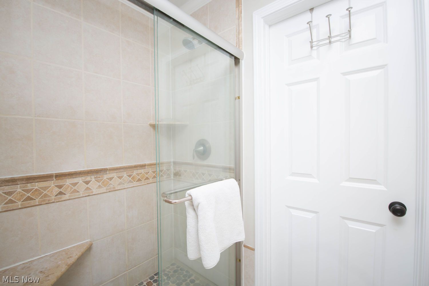 715 Lake Trail Aurora OH 44202