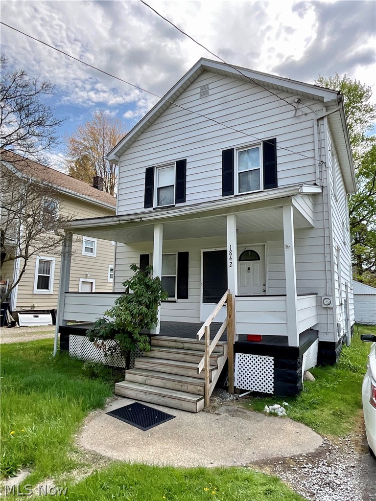 1842 Fenton Avenue Akron OH 44312