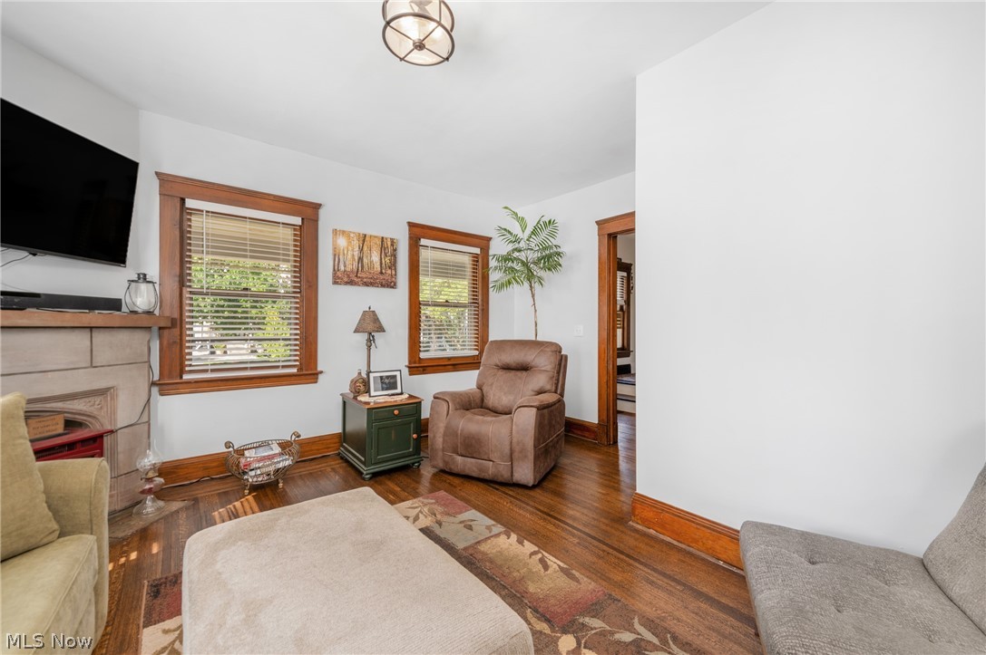1465 Lakewood Avenue Lakewood OH 44107