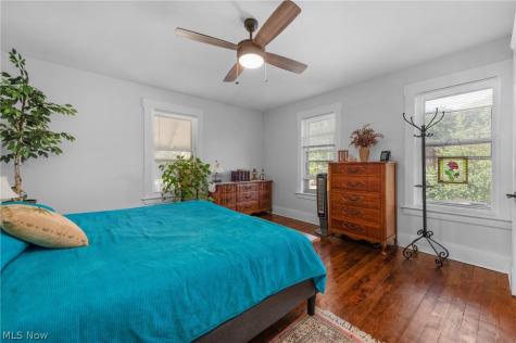 1465 Lakewood Avenue Lakewood OH 44107