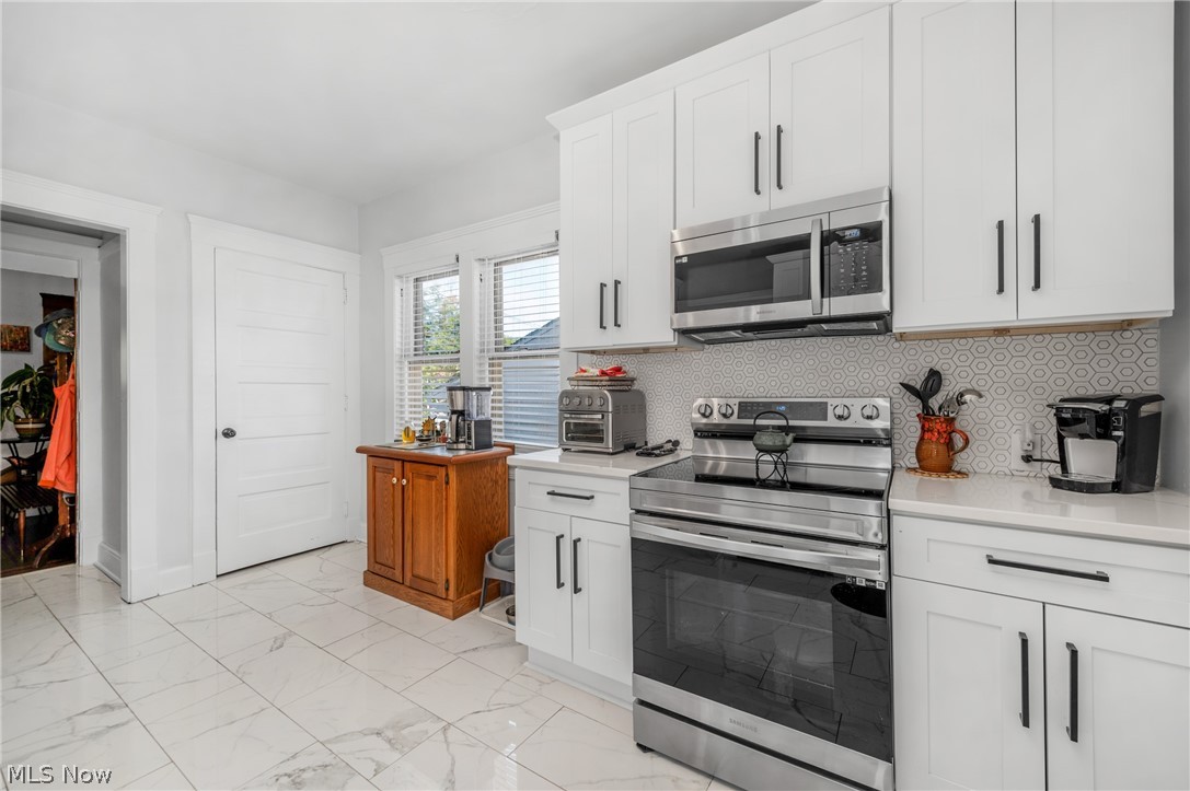1465 Lakewood Avenue Lakewood OH 44107