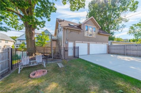 1465 Lakewood Avenue Lakewood OH 44107