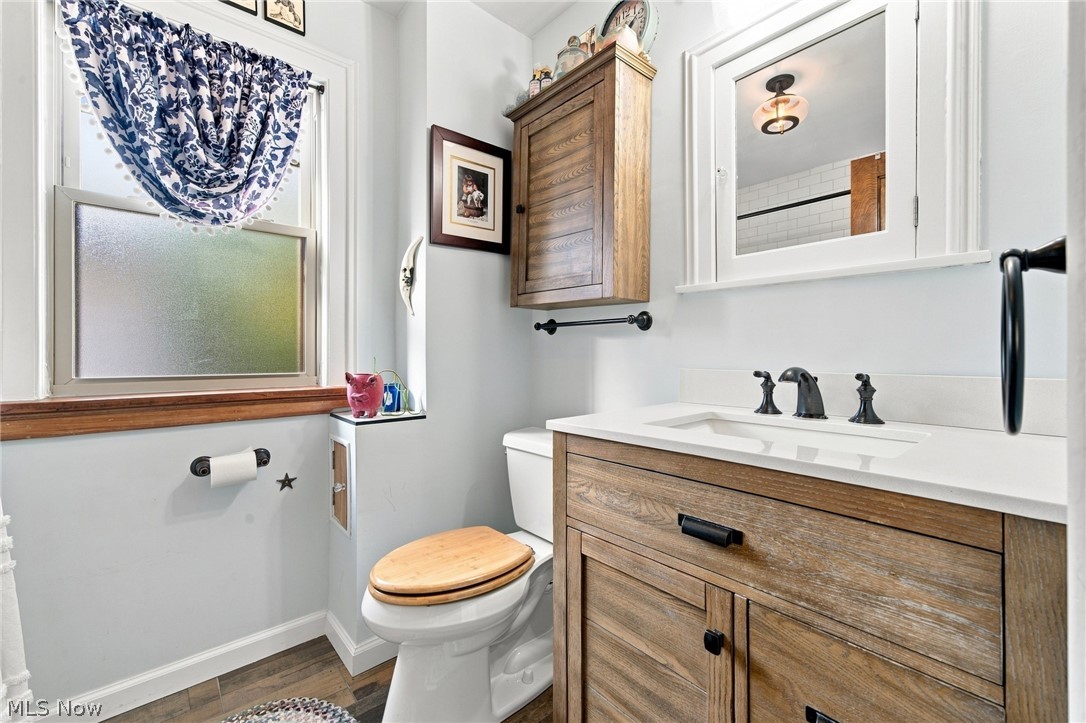 895 Richmond Road Lyndhurst OH 44124