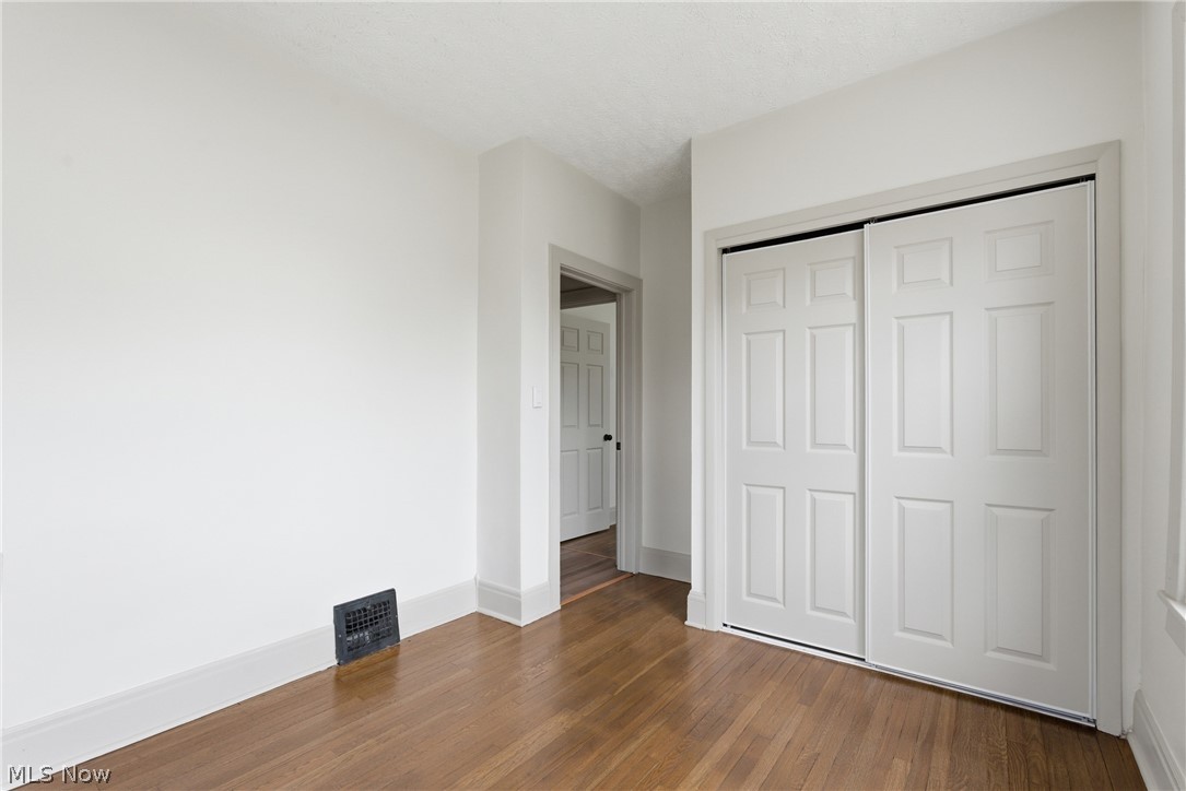 3856 W 162nd Street Cleveland OH 44111