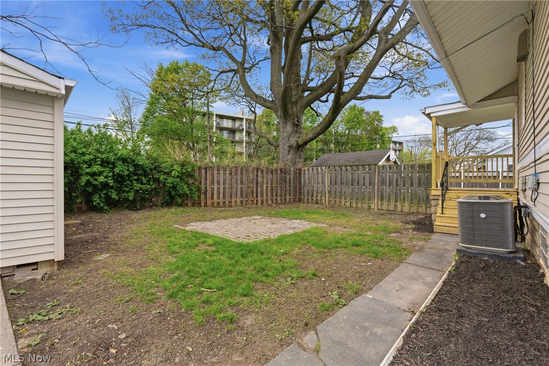 3856 W 162nd Street Cleveland OH 44111